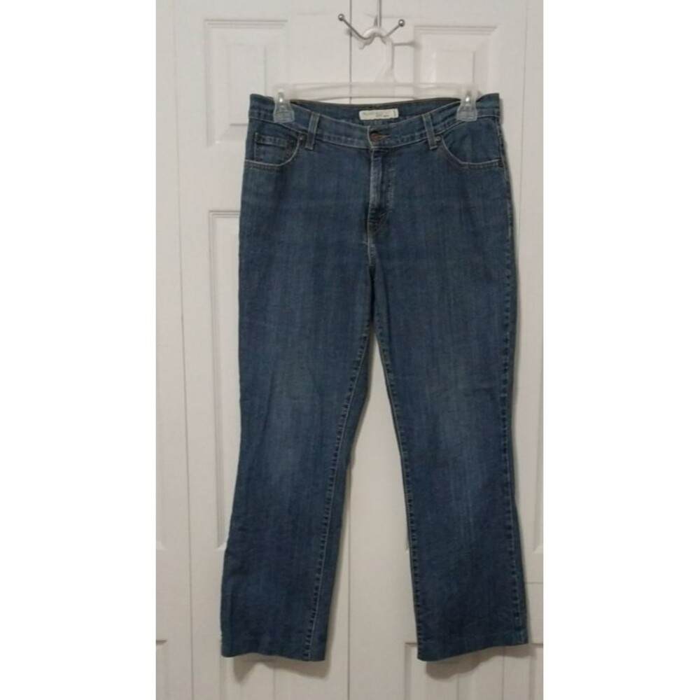 Levi's Women 550 Relaxed Boot Cut Jeans Medium Wash High Rise Size 12 inseam 28